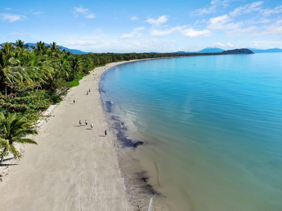 Sea Pavilion - Luxury Home Sleeps 12 Guests Port Douglas Exterior photo